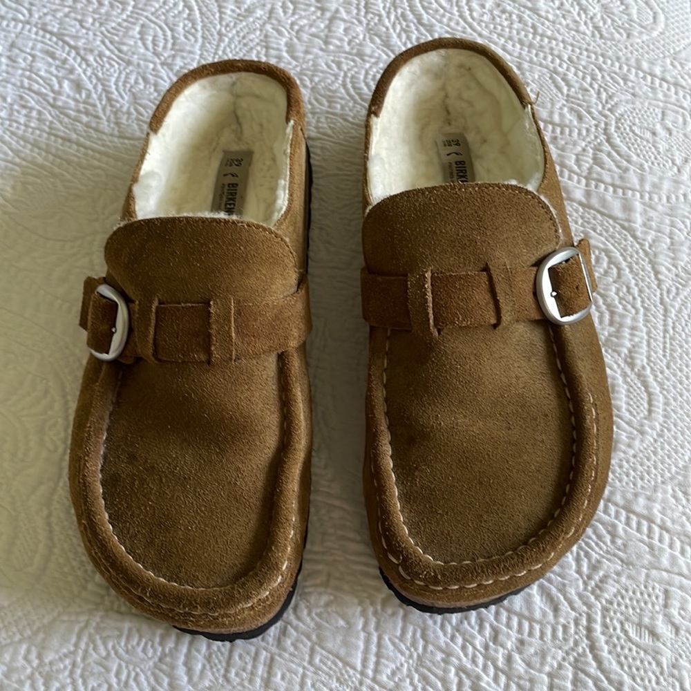 Birkenstock
Buckley Shearling-Lined Suede Clogs size 39